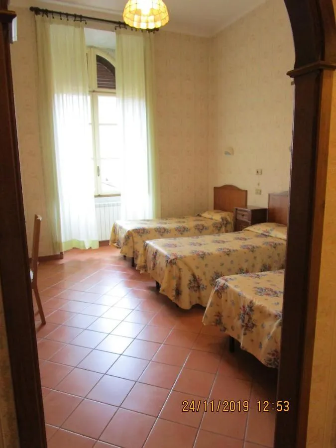 Alojamento de Acomodação e Pequeno-almoço Casa S. Giuseppe Di Cluny Acomodação com café da manhã Roma