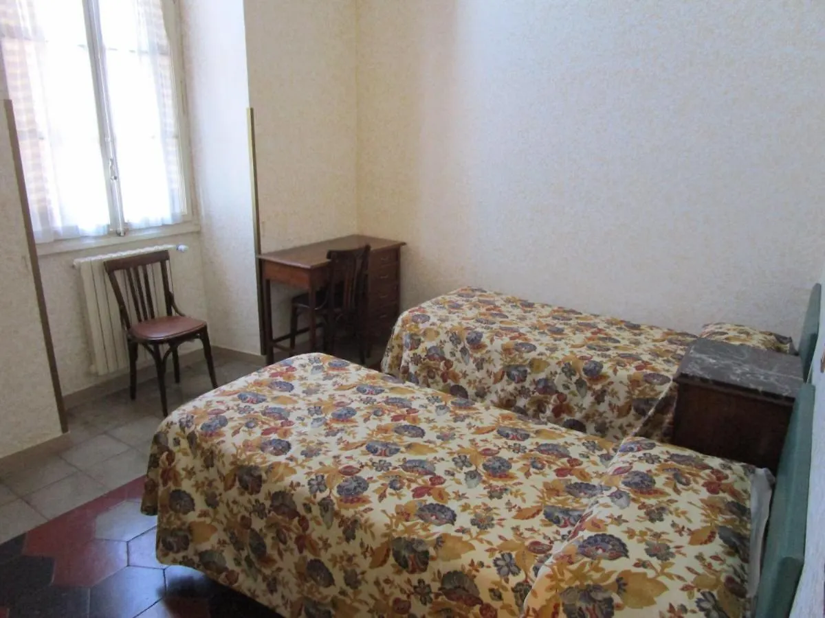 Alojamento de Acomodação e Pequeno-almoço Casa S. Giuseppe Di Cluny Acomodação com café da manhã Roma Itália
